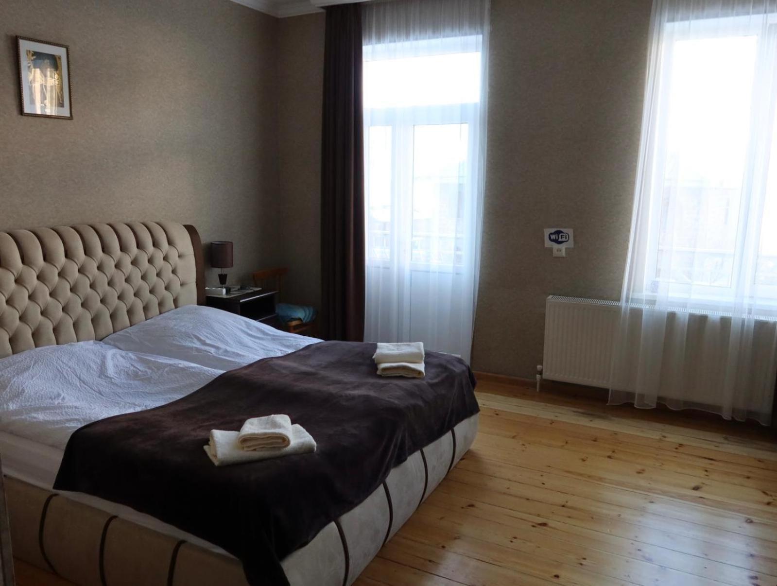 Family Hotel 7 Sisters Kazbegi Εξωτερικό φωτογραφία