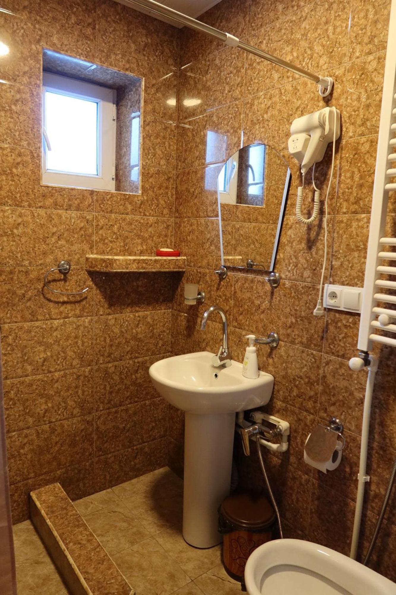 Family Hotel 7 Sisters Kazbegi Εξωτερικό φωτογραφία