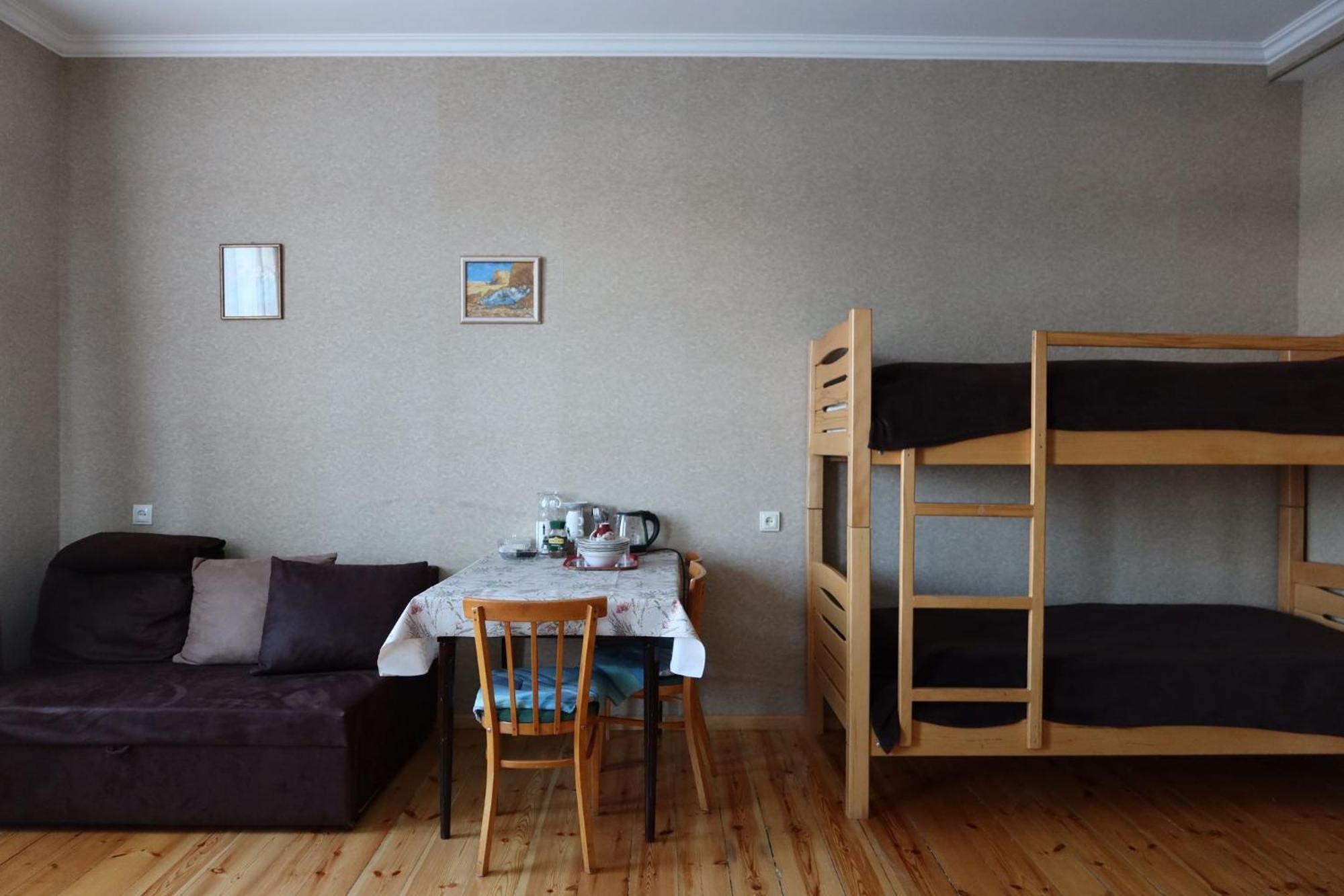Family Hotel 7 Sisters Kazbegi Εξωτερικό φωτογραφία